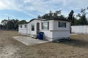 2207 Cantor Ln, North Fort Myers, FL 33917 - Photo 1