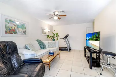 1410/ 1412 SE 8th Ave, Cape Coral, FL 33990 - Photo 4