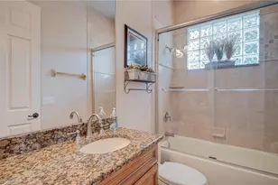 7350 Green Acre Ln, Fort Myers, FL 33912 - Photo 14