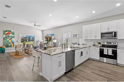 1810 NE 3rd Ave, Cape Coral, FL 33993 - Photo 10