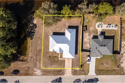 216 Aurora Ave S, Lehigh Acres, FL 33974 - Photo 32