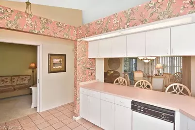1401 McGregor Park Cir, Fort Myers, FL 33908 - Photo 8