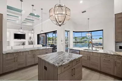 5205 Tamiami Ct, Cape Coral, FL 33904 - Photo 12