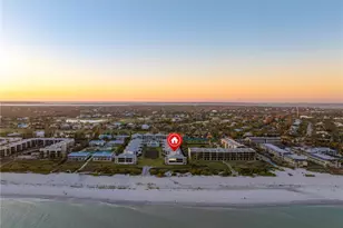 1341 Middle Gulf Dr, Sanibel, FL 33957 - Photo 32