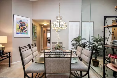 8121 S Woods Cir #Unit 5, Fort Myers, FL 33919 - Photo 6