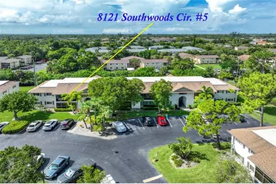 8121 S Woods Cir #Unit 5, Fort Myers, FL 33919 - Photo 1