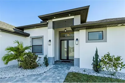 922 NW 8th Ter, Cape Coral, FL 33993 - Photo 12