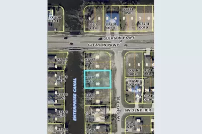 3206 SW 11th Pl, Cape Coral, FL 33914 - Photo 2