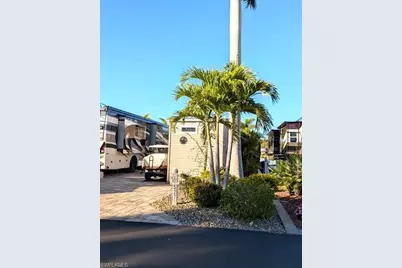 5279 Cypress Trail Resort Cir, Fort Myers, FL 33905 - Photo 12