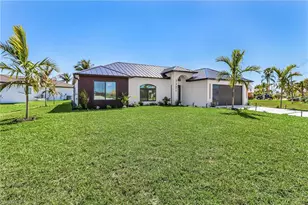 3321 SW 29th Ave, Cape Coral, FL 33914 - Photo 4