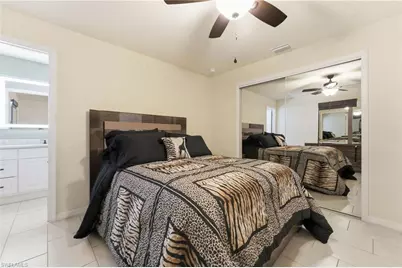 526-528 SE 5th Pl, Cape Coral, FL 33990 - Photo 10