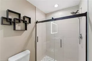 526-528 SE 5th Pl, Cape Coral, FL 33990 - Photo 12