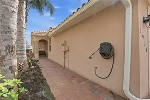 1936 Wellington St, Naples, FL 34120 - Photo 4