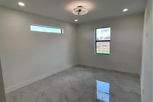 4020 34th St SW, Lehigh Acres, FL 33976 - Photo 32