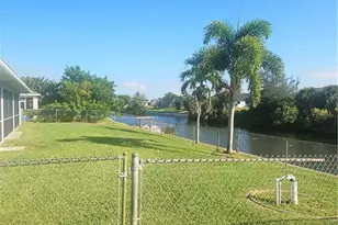 3315 SW 8th Ct, Cape Coral, FL 33914 - Photo 20