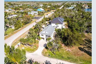 1550 Centre St, Sanibel, FL 33957 - Photo 30