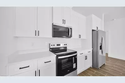 4989 Fairway Ct, Lehigh Acres, FL 33973 - Photo 16