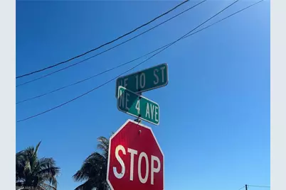 339 NE 10th St, Cape Coral, FL 33909 - Photo 10