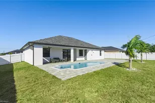 922 NW 8th Terrace, Cape Coral, FL 33993 - Photo 4