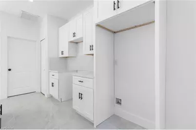 1109 Cumming St E, Lehigh Acres, FL 33974 - Photo 30