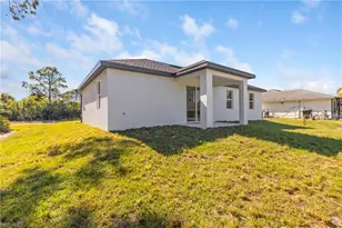 1109 Cumming St E, Lehigh Acres, FL 33974 - Photo 10