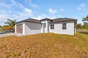 1109 Cumming St E, Lehigh Acres, FL 33974 - Photo 46