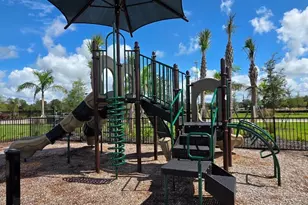 8119 Haley Crk Wy, Lehigh Acres, FL 33971 - Photo 18