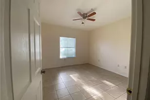 11490 Villa Grand, Fort Myers, FL 33913 - Photo 4