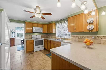 734 Knotty Pine Cir, North Fort Myers, FL 33917 - Photo 8