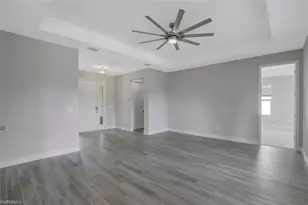 37 SE 23rd Ave, Cape Coral, FL 33990 - Photo 20