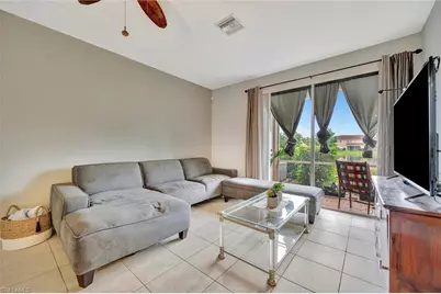 9808 Roundstone Cir, Fort Myers, FL 33967 - Photo 8