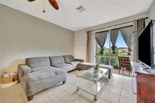 9808 Roundstone Cir, Fort Myers, FL 33967 - Photo 8