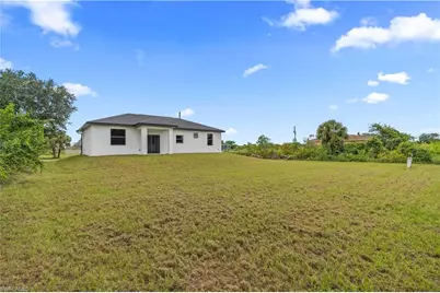 2804 73rd St W, Lehigh Acres, FL 33971 - Photo 28