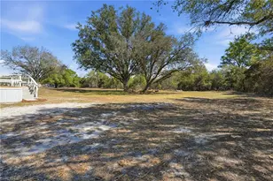 1446 Seminole Ave, Labelle, FL 33935 - Photo 36