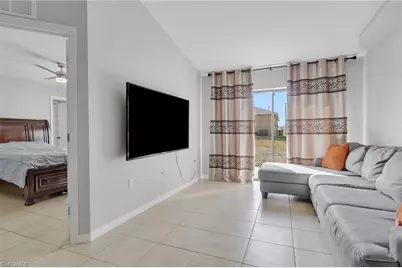 508/510 SE 5th Pl, Cape Coral, FL 33990 - Photo 8