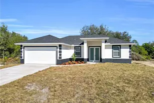 2104 Edward Ave, Alva, FL 33920 - Photo 2