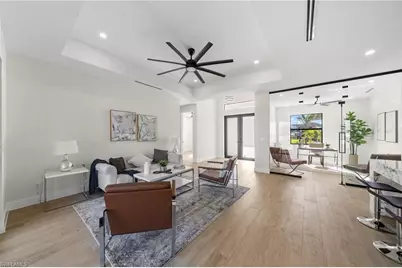 409 NE 15th Ter, Cape Coral, FL 33909 - Photo 4