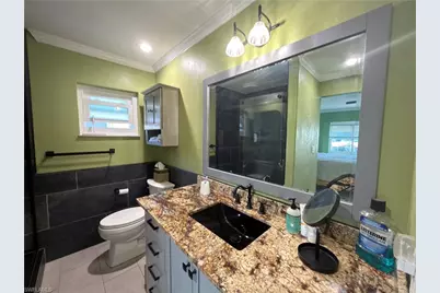 2204 SE 15th Ter, Cape Coral, FL 33990 - Photo 18