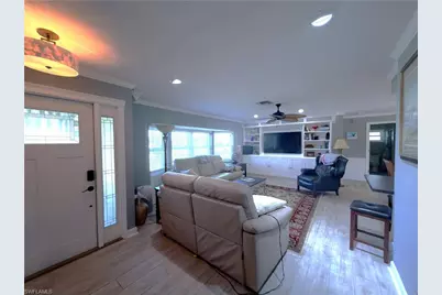 2204 SE 15th Ter, Cape Coral, FL 33990 - Photo 4