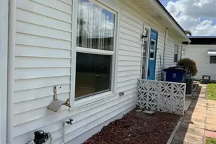 26 Hamlin Ct, Lehigh Acres, FL 33936 - Photo 12