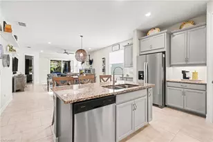 3979 Crosswater Dr, North Fort Myers, FL 33917 - Photo 10