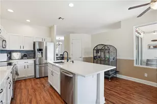 218 NW 22nd Ave, Cape Coral, FL 33993 - Photo 8