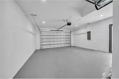 621 NE Juanita Pl, Cape Coral, FL 33909 - Photo 34