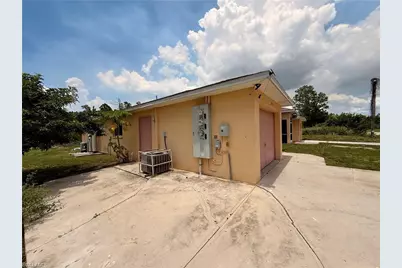 1221 E 12th St, Lehigh Acres, FL 33972 - Photo 16