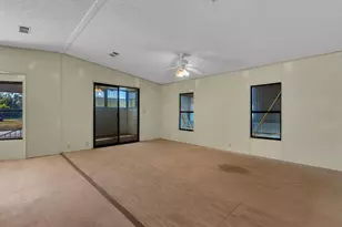 9855 Sugarmill Springs Dr, Fort Myers, FL 33905 - Photo 10