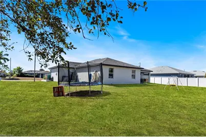 403 NW 17th Ter, Cape Coral, FL 33993 - Photo 40