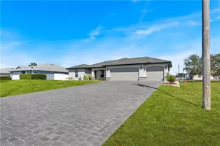 403 NW 17th Terrace, Cape Coral, FL 33993 - Photo 10