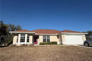 4311 NE 23rd Pl, Cape Coral, FL 33909 - Photo 2