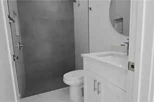 5218 29th St SW, Lehigh Acres, FL 33973 - Photo 8