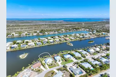 425 Lake Murex Cir, Sanibel, FL 33957 - Photo 42